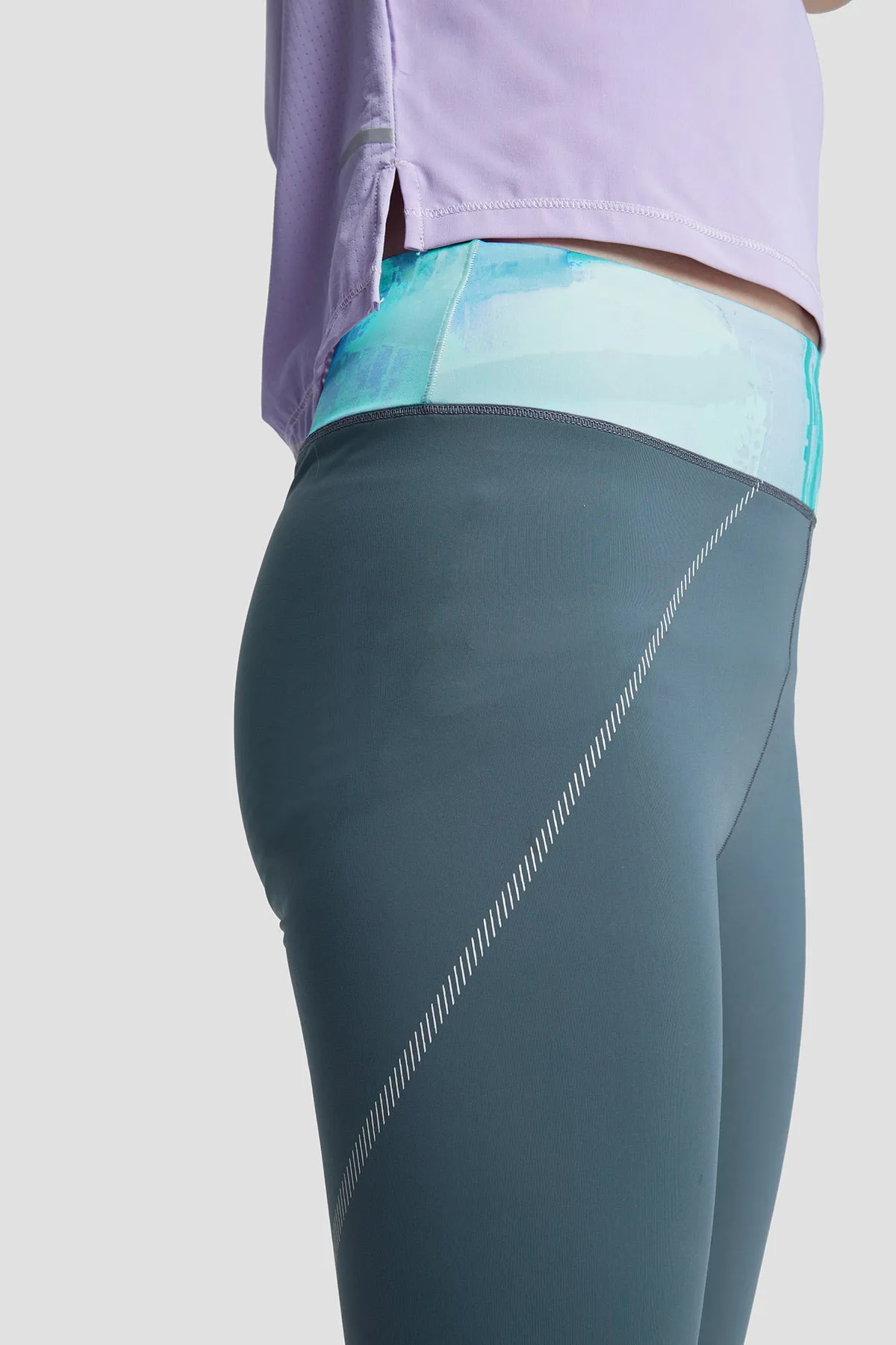 BREEZY Icaran Game Leggings