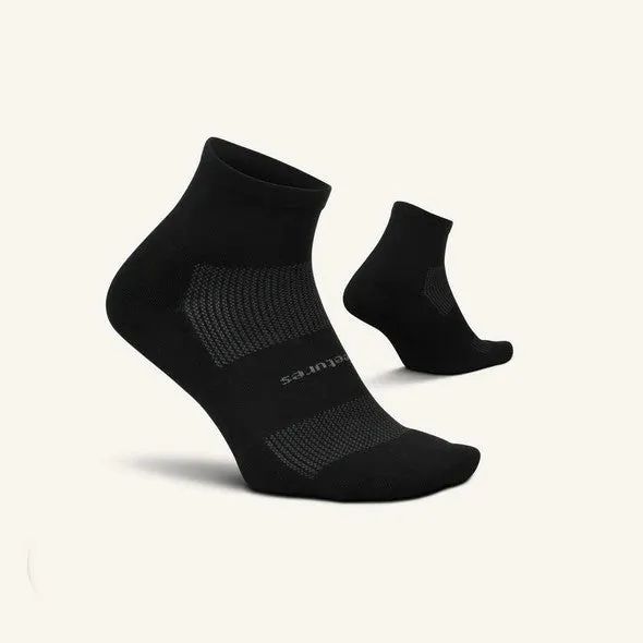 Feetures High Performance Max Cushion Quarter Socks (Black)