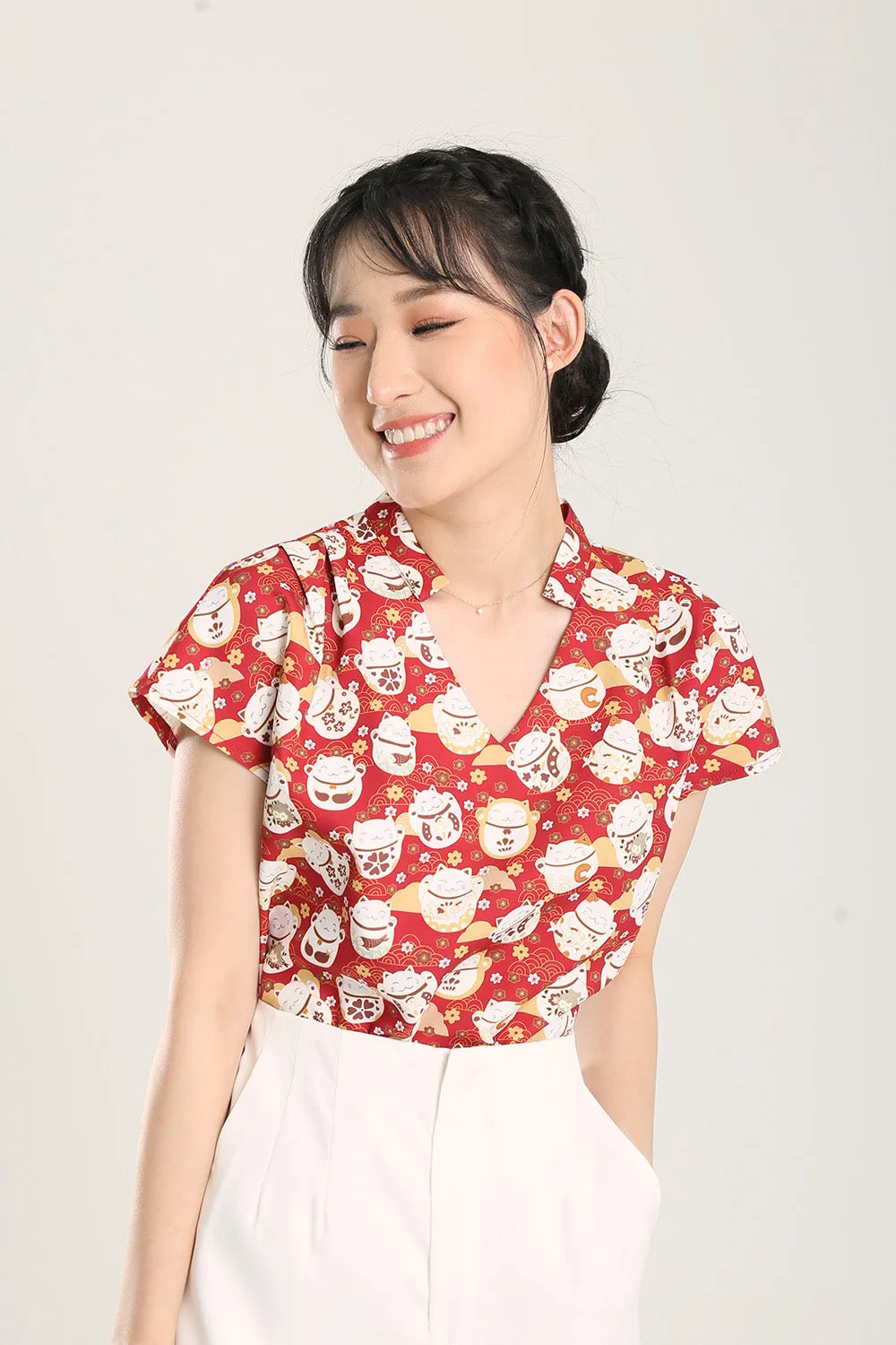 Fortune Cat Top in Red