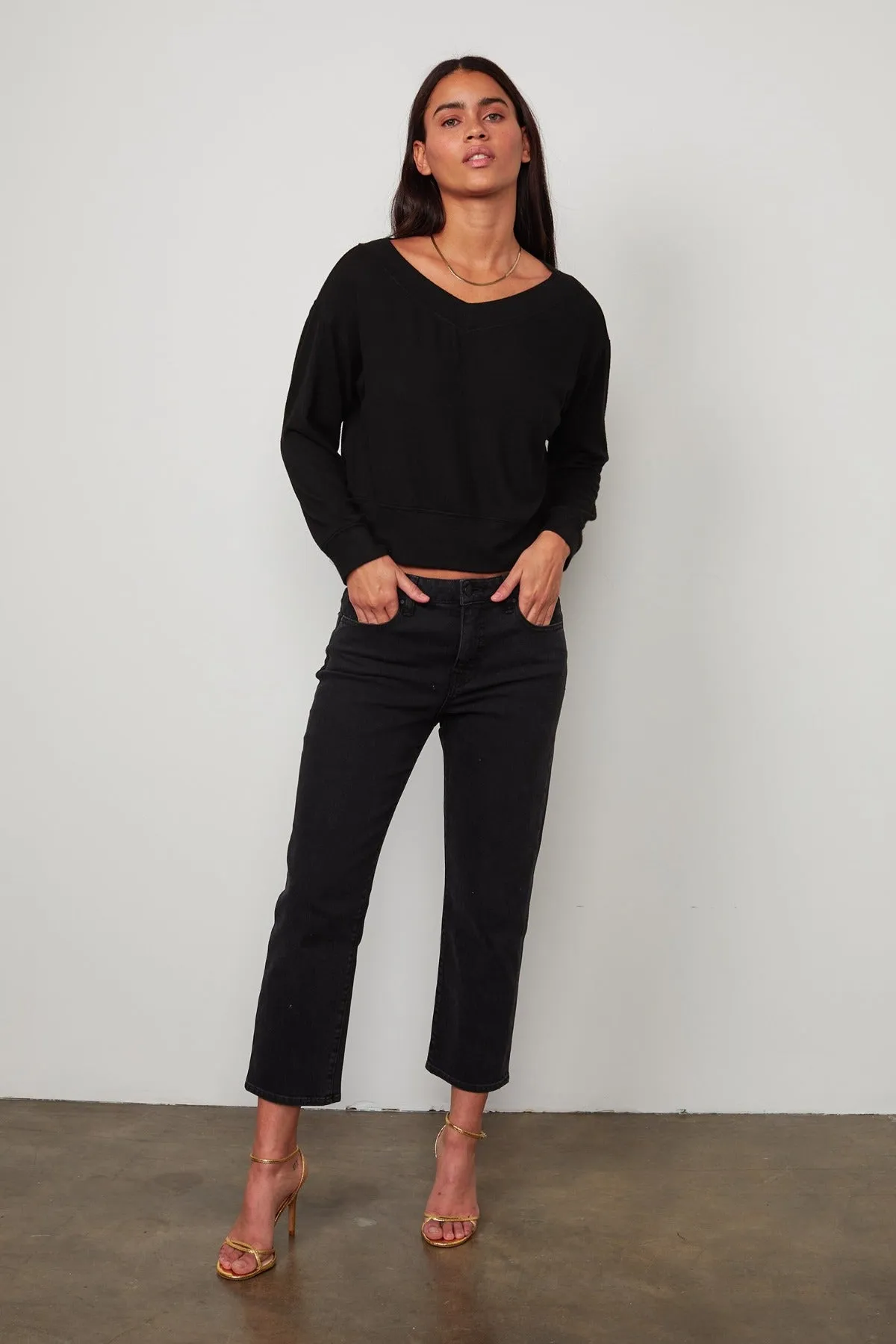 SLOE CROPPED SWEATER